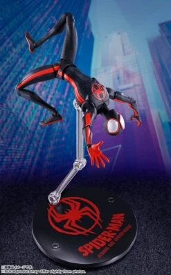 S.H FIGUARTS SPIDER-MAN ACROSS THE SPIDERVERSE SPIDER-MAN MILES MORALES VER. – 16 CM -Toy Series Store 4573102639899 5
