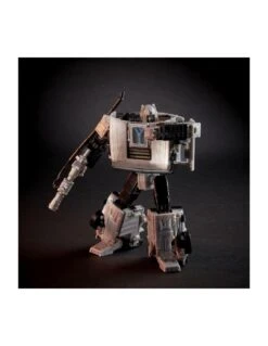 HASBRO TRANSFORMERS REGRESO AL FUTURO GIGAWATT / DELOREAN – 14 CM -Toy Series Store gigawatt delorean transformers 1 1
