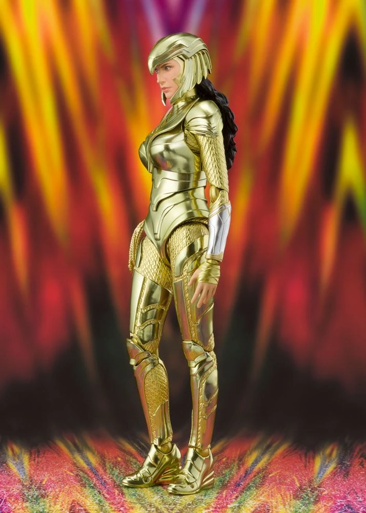 S.H FIGUARTS WONDER WOMAN WW84 GOLDEN ARMOR – 15 CM 5 S.H FIGUARTS WONDER WOMAN WW84 GOLDEN ARMOR – 15 CM - Image 3