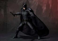 S.H FIGUARTS THE BATMAN : BATMAN – 16 CM