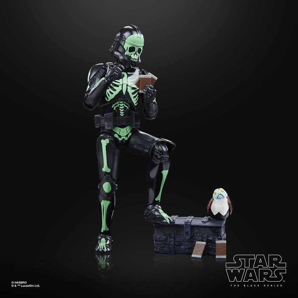 HASBRO STAR WARS BLACK SERIES CLONE TROOPER (HALLOWEEN EDITION) – 15 CM 4 HASBRO STAR WARS BLACK SERIES CLONE TROOPER (HALLOWEEN EDITION) – 15 CM - Image 2
