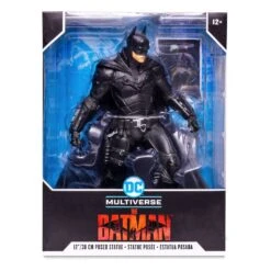[PRE-ORDER ABRIL 2022] McFARLANE TOYS THE BATMAN MOVIE POSED STATUE VERSION 2 – 30 CM